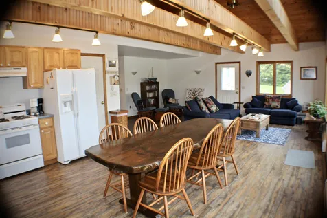 25 Leland Lane Glover VT 05839