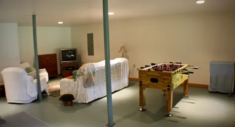 25 Leland Lane Glover VT 05839