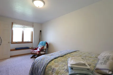 25 Leland Lane Glover VT 05839