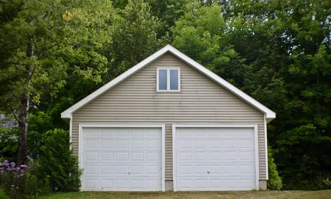 25 Leland Lane Glover VT 05839