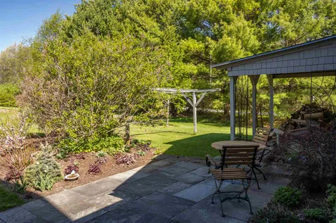 2678 Dorset Street Charlotte VT 05445