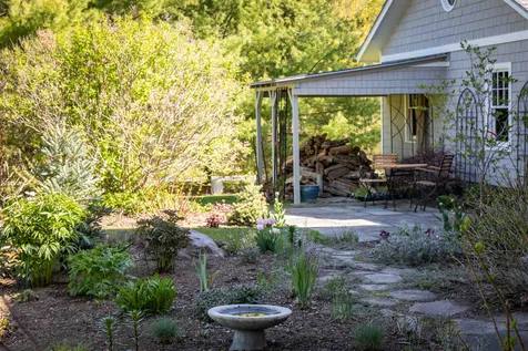 2678 Dorset Street Charlotte VT 05445
