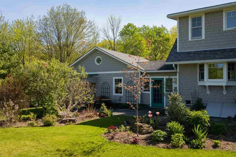2678 Dorset Street Charlotte VT 05445