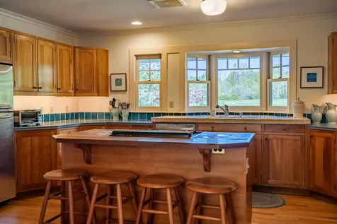 2678 Dorset Street Charlotte VT 05445