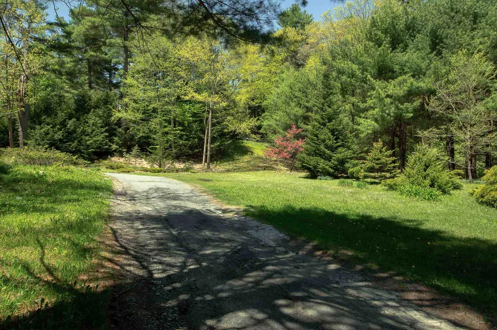 5536 Coolidge Highway Guilford VT 05301
