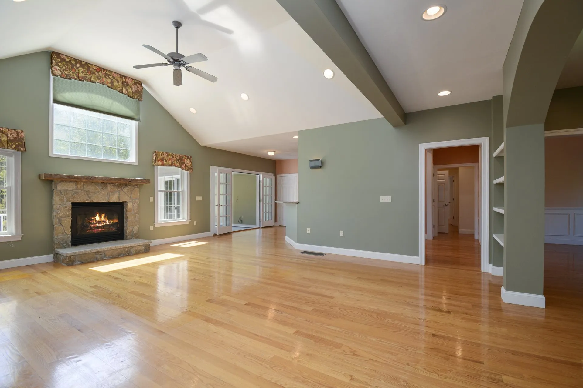72 South Road Deerfield NH 03037