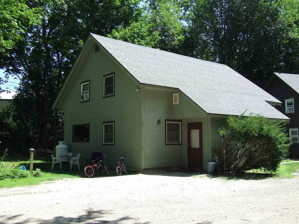 169 West Main Street Conway NH 03818