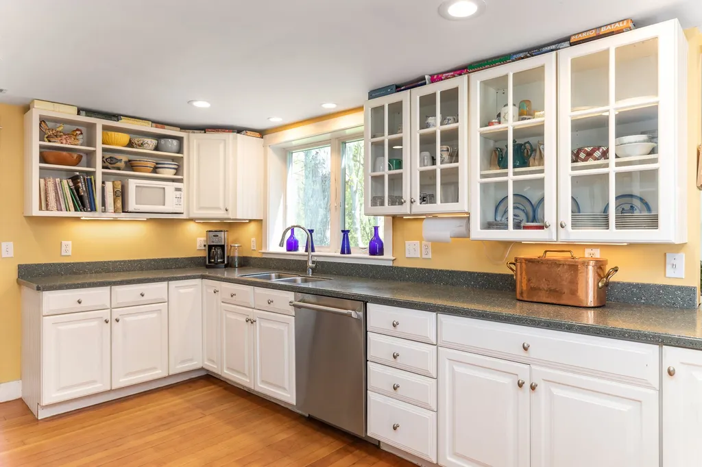 113 Spur Road Dover NH 03820