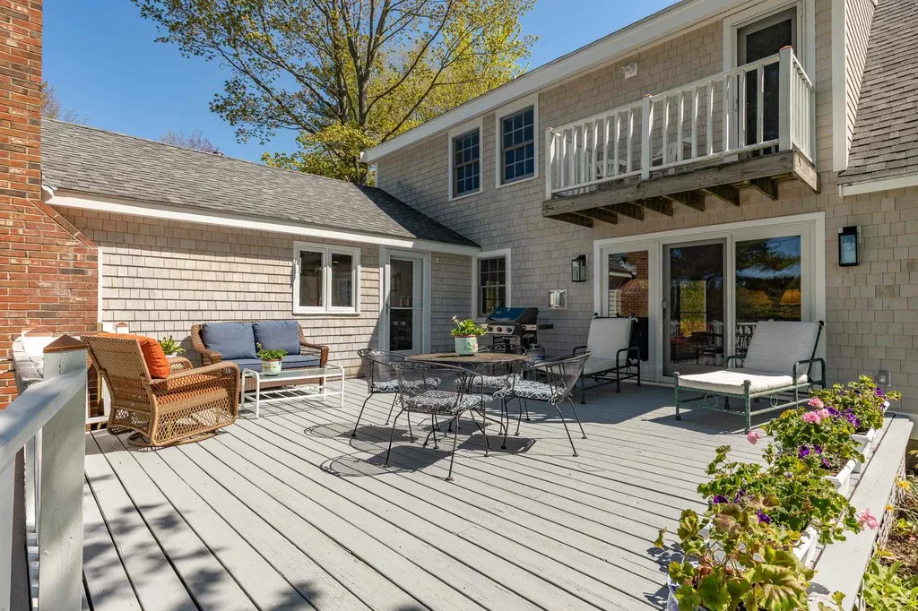 113 Spur Road Dover NH 03820