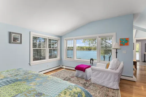 113 Spur Road Dover NH 03820