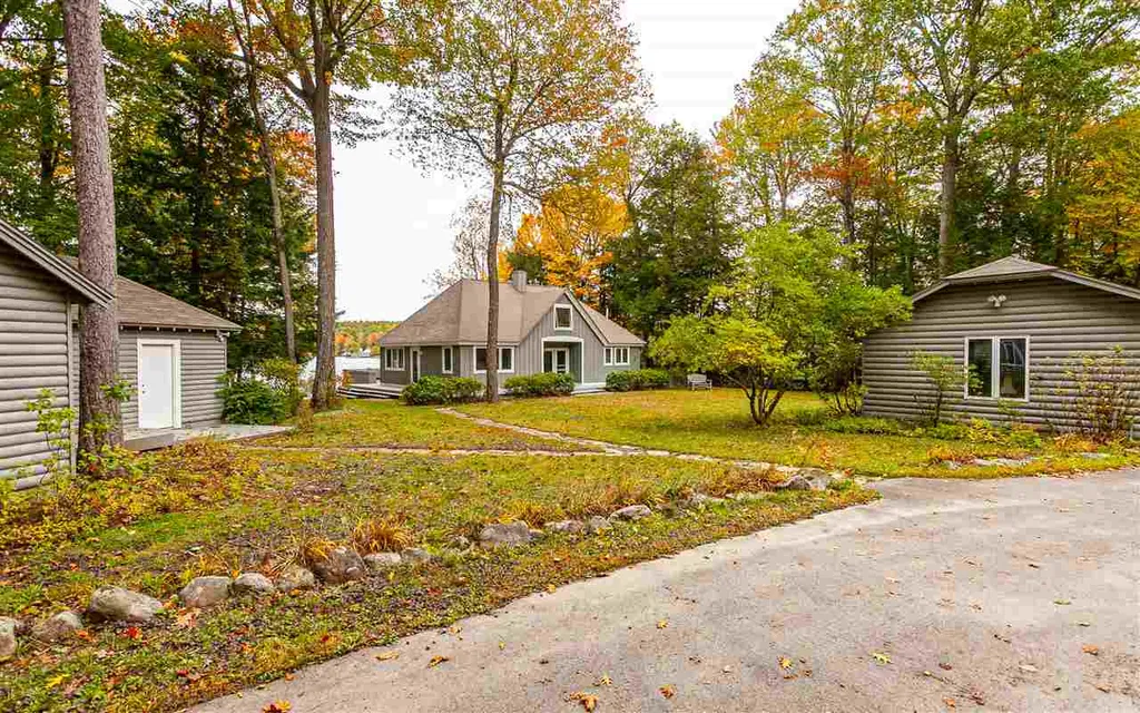 53 Howeville Road Fitzwilliam NH 03447