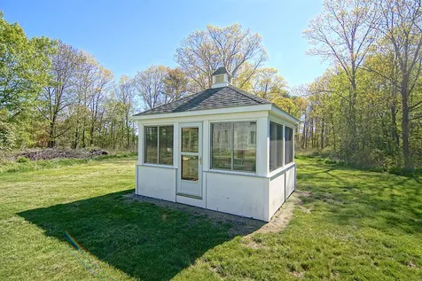 15 Recreation Road Rye NH 03870-2422