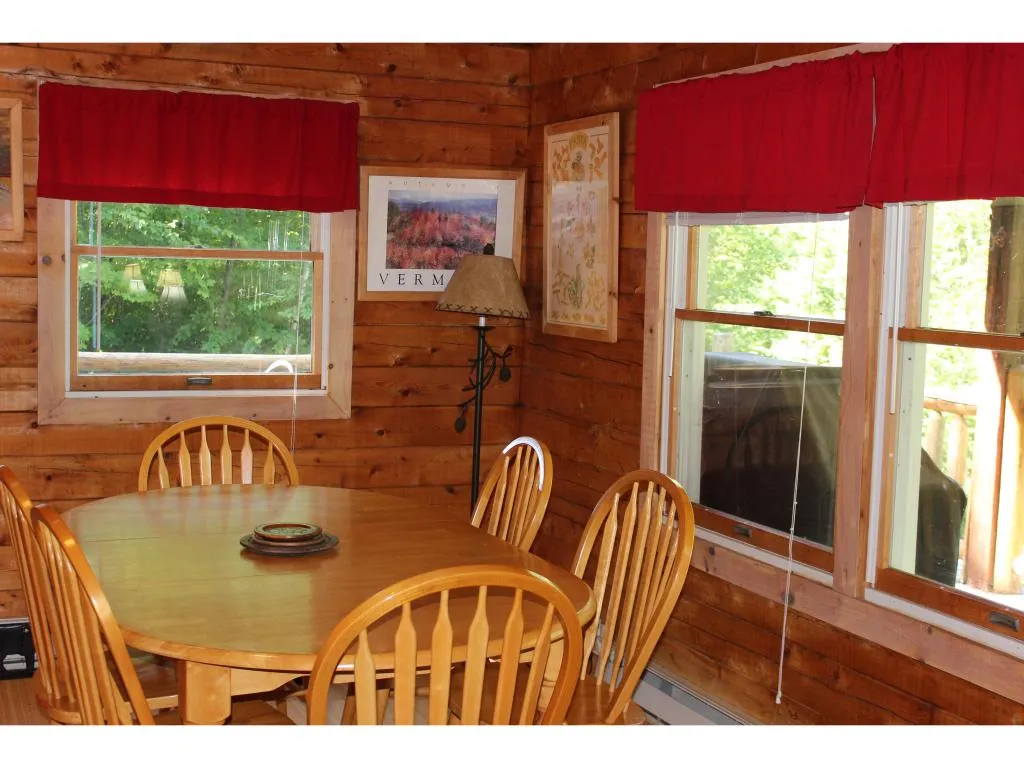 62 Landman Lane Jamaica VT 05343