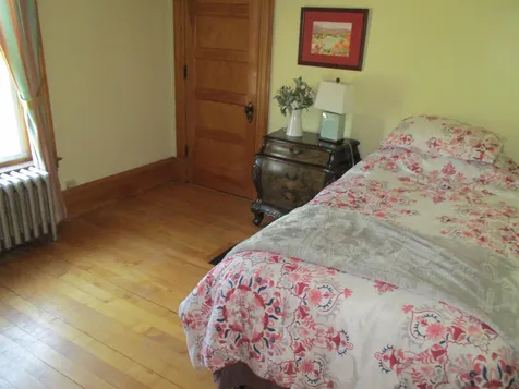 19 Maple Street Randolph VT 05060