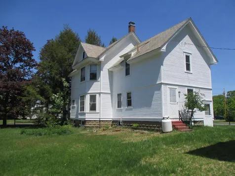 19 Maple Street Randolph VT 05060