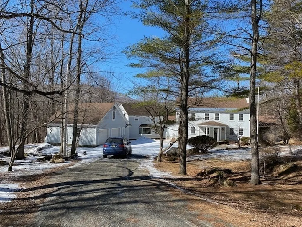 212 Eagle Ridge Road Dorset VT 05251