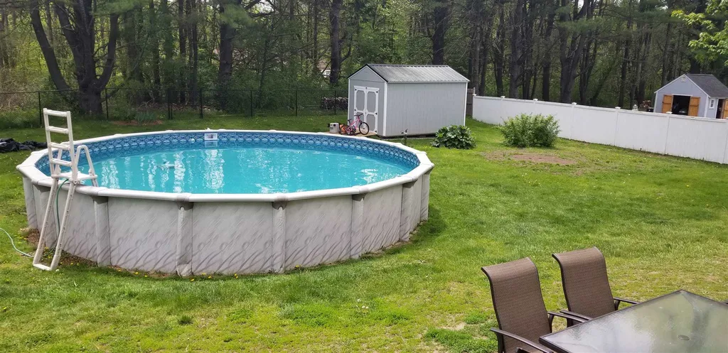 13 Donna Drive Pembroke NH 03275