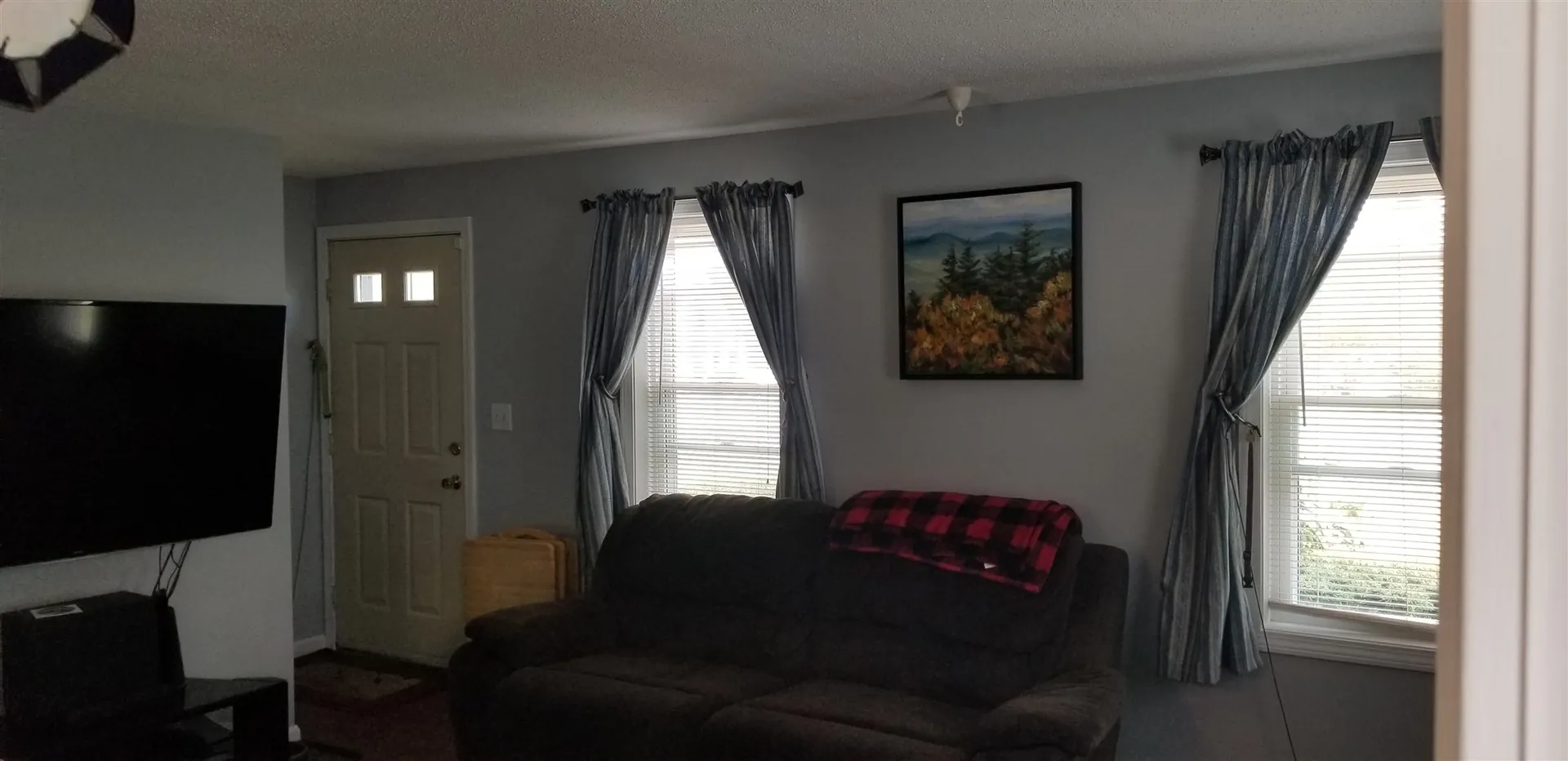 13 Donna Drive Pembroke NH 03275