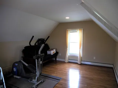16 Prospect Street Hillsborough NH 03244