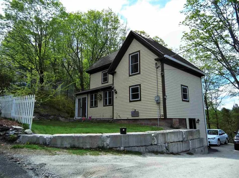 16 Prospect Street Hillsborough NH 03244