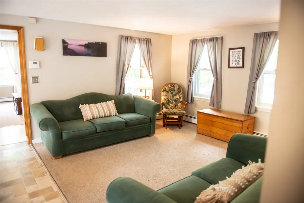 74 Harvey Lake Road Northwood NH 03261