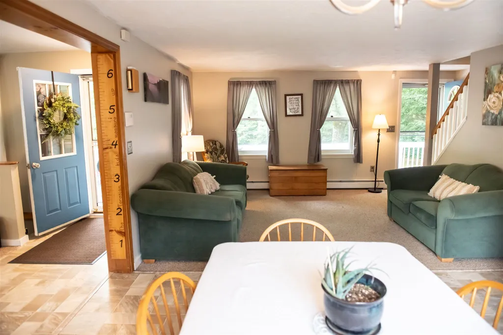 74 Harvey Lake Road Northwood NH 03261