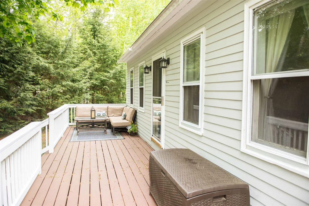 74 Harvey Lake Road Northwood NH 03261