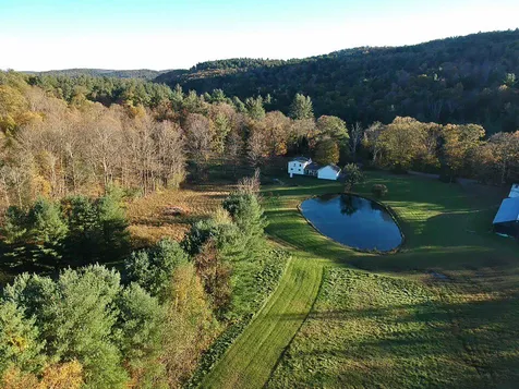 882 Lee Road Guilford VT 05301