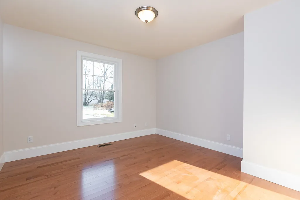 215 South Main Street Seabrook NH 03874