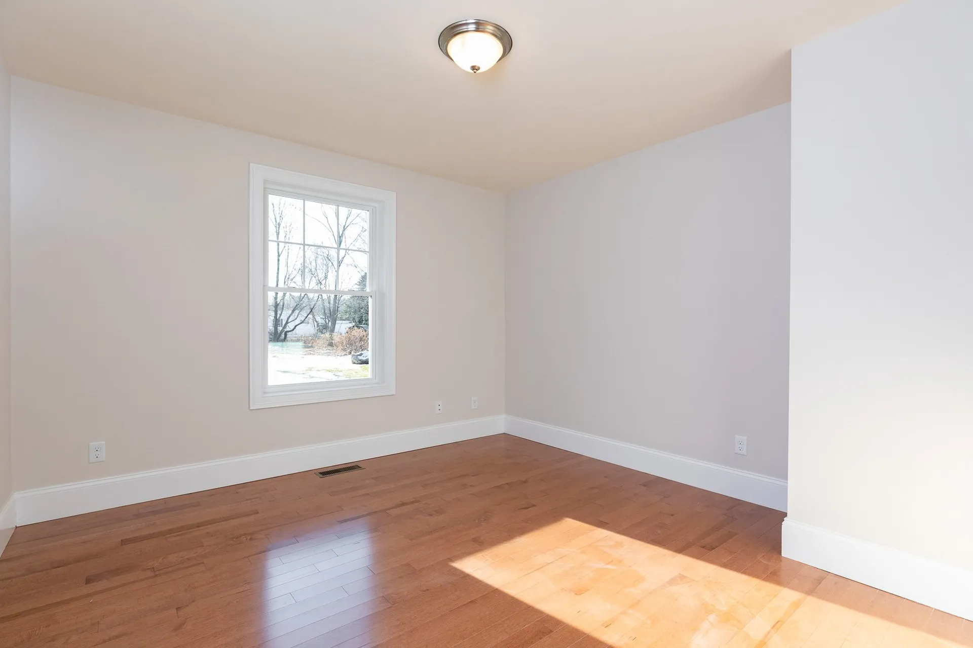 215 South Main Street Seabrook NH 03874