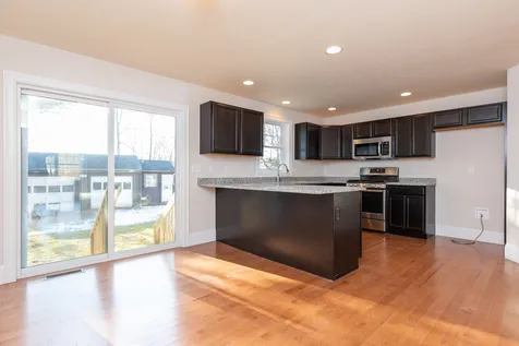 215 South Main Street Seabrook NH 03874