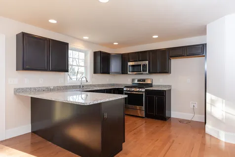 215 South Main Street Seabrook NH 03874