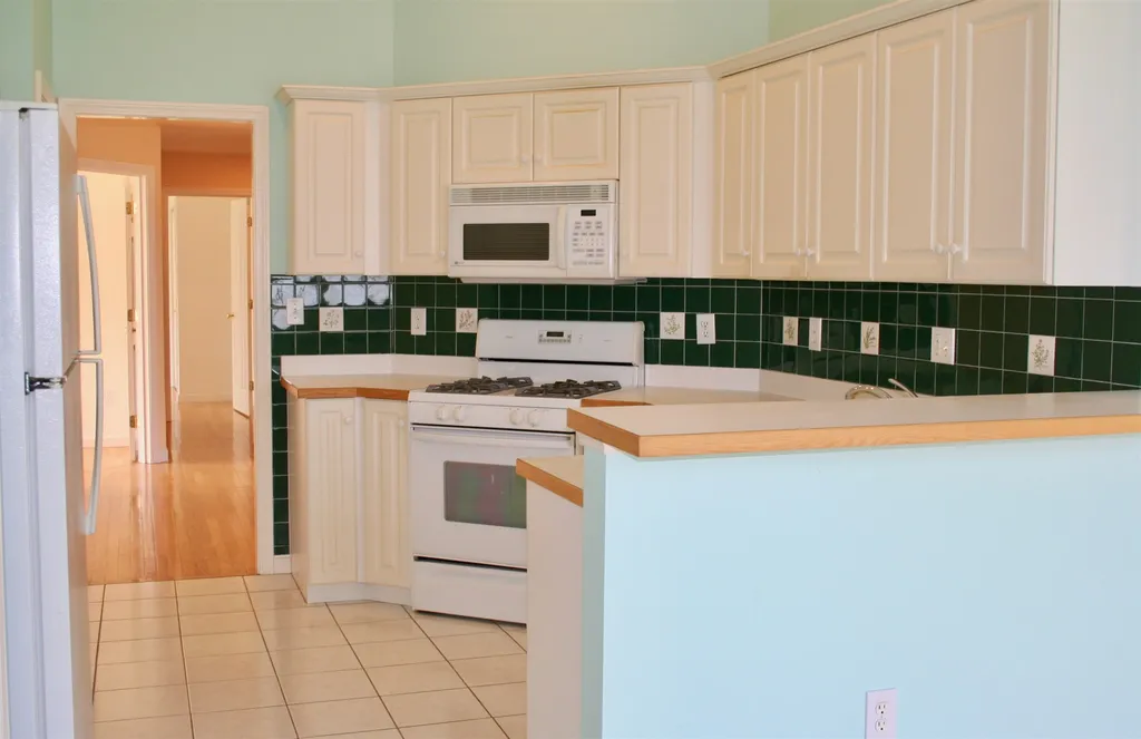 5 Old Salt Drive Seabrook NH 03874