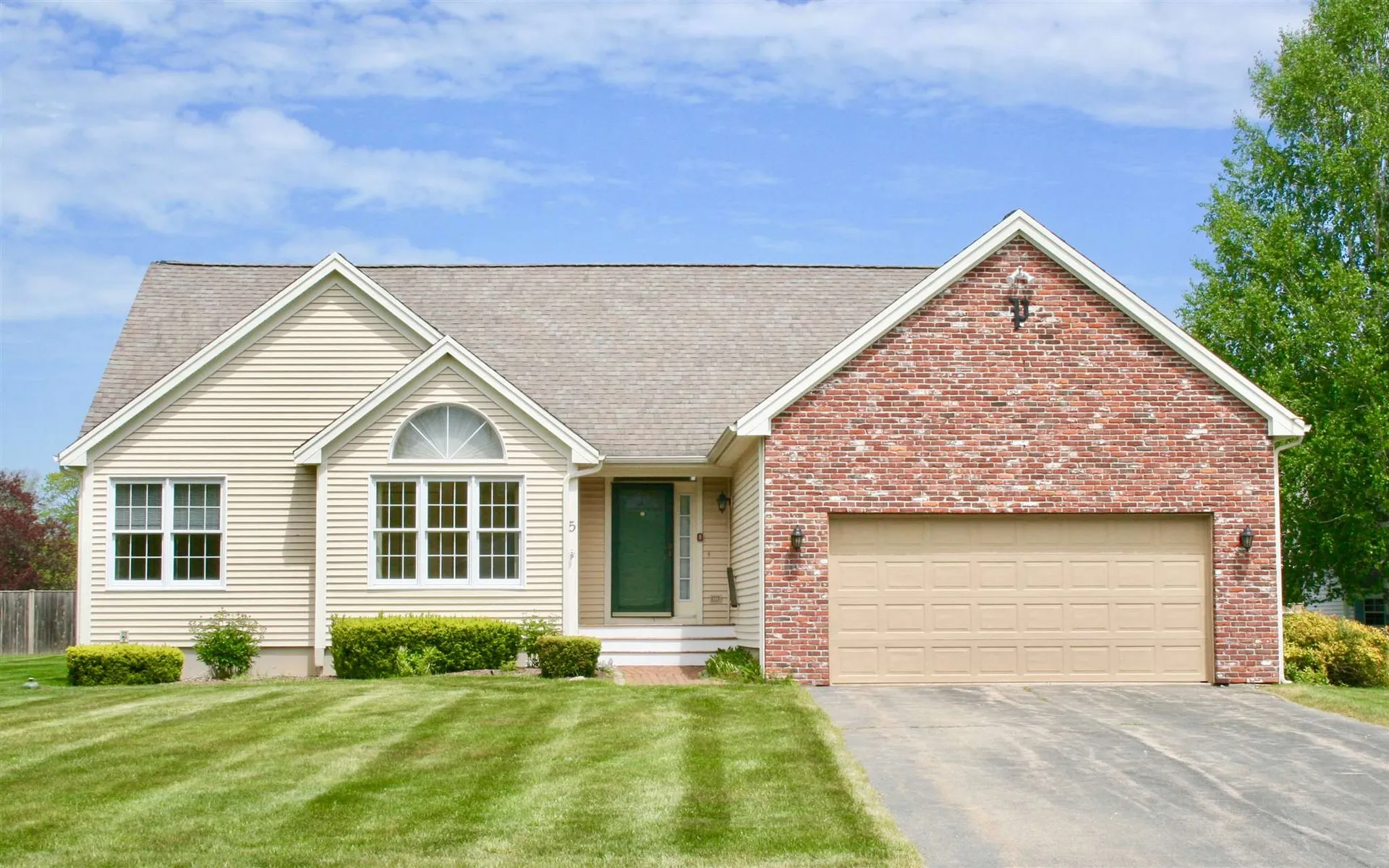 5 Old Salt Drive Seabrook NH 03874