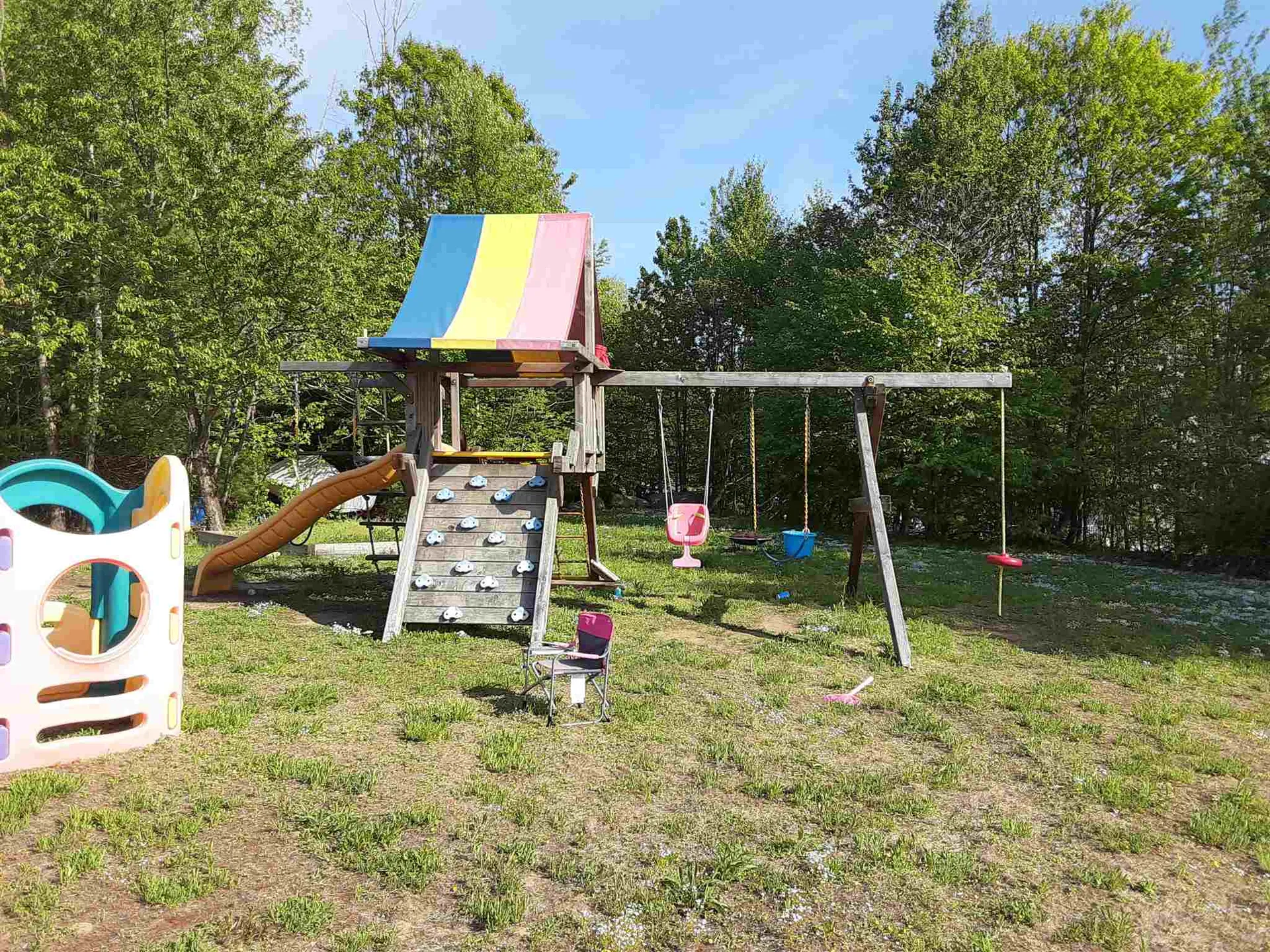 87a Pond Street Newton NH 03858