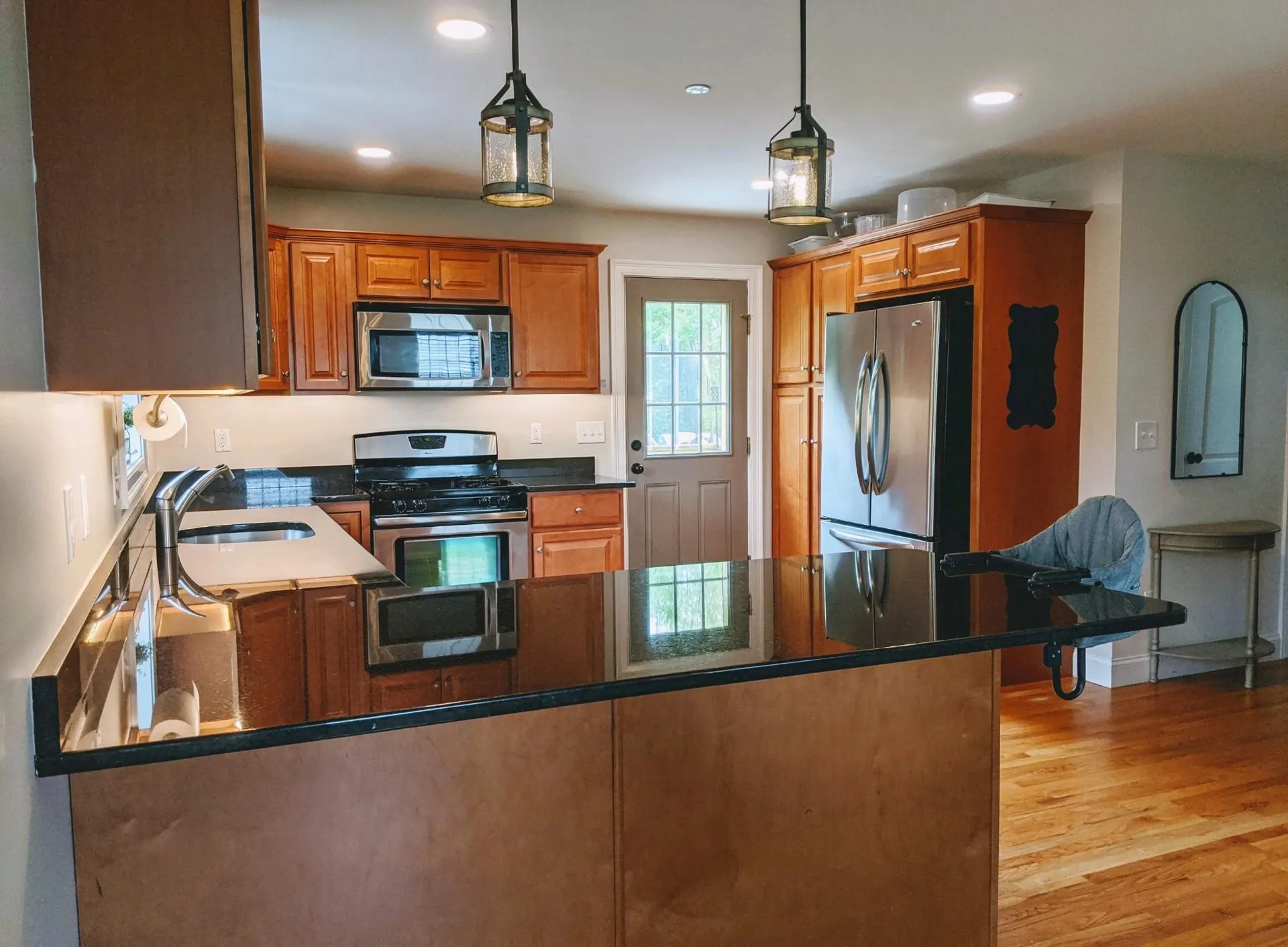 87a Pond Street Newton NH 03858