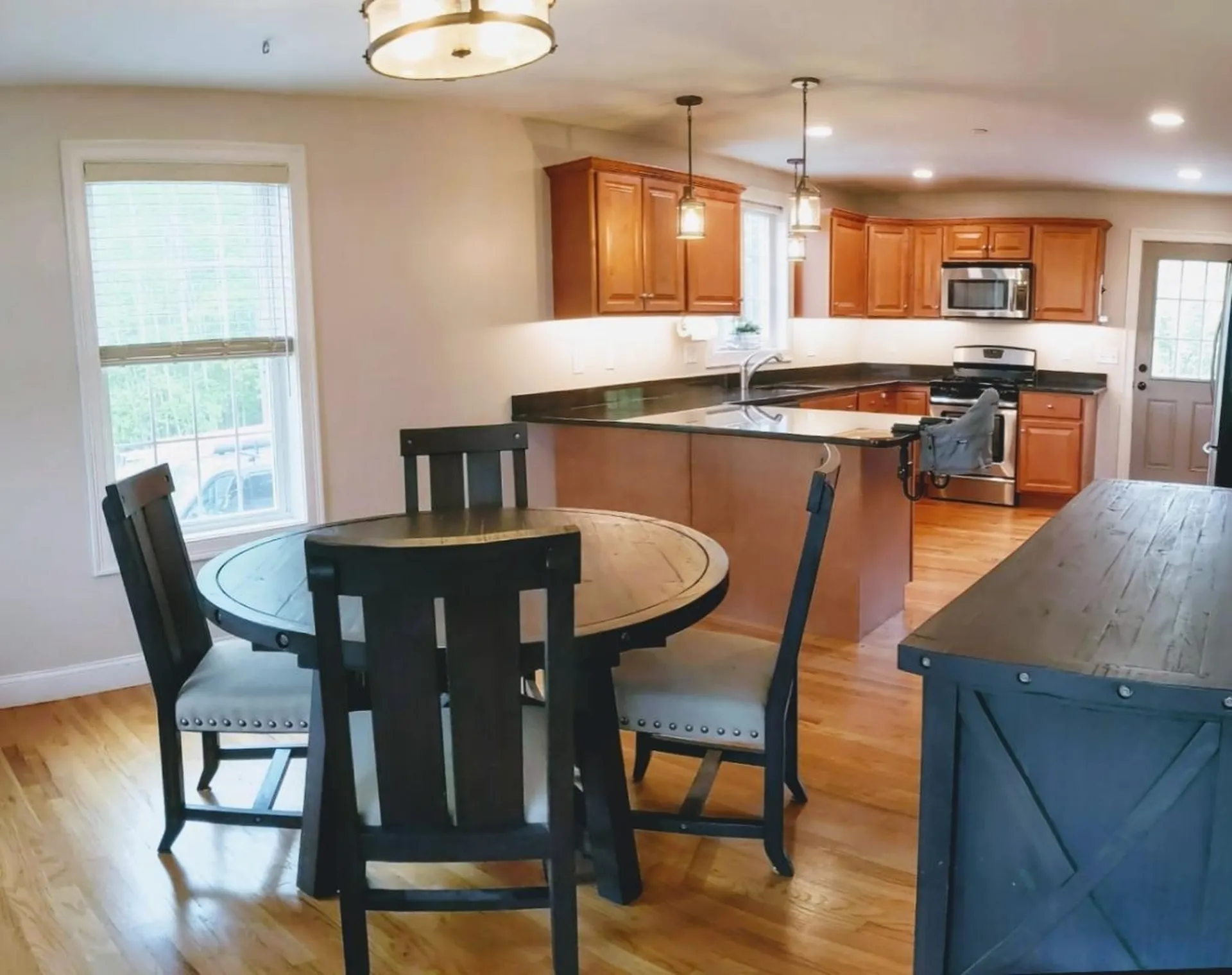 87a Pond Street Newton NH 03858