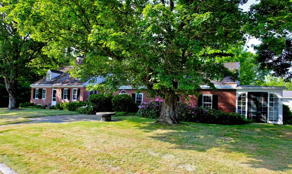170 Morgan Hill Road New London NH 03257