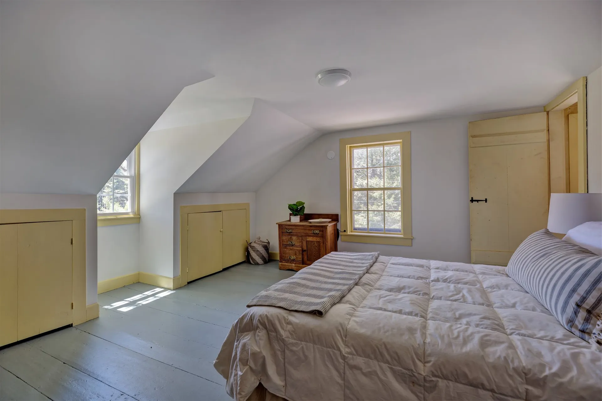 170 Morgan Hill Road New London NH 03257