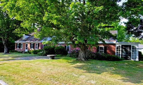 170 Morgan Hill Road New London NH 03257