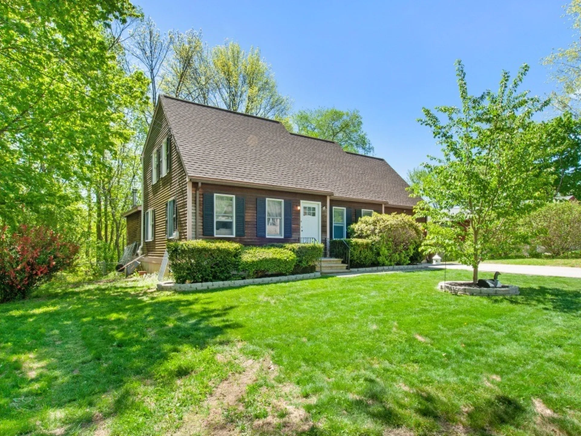 7 Yvonne Street Rochester NH 03867