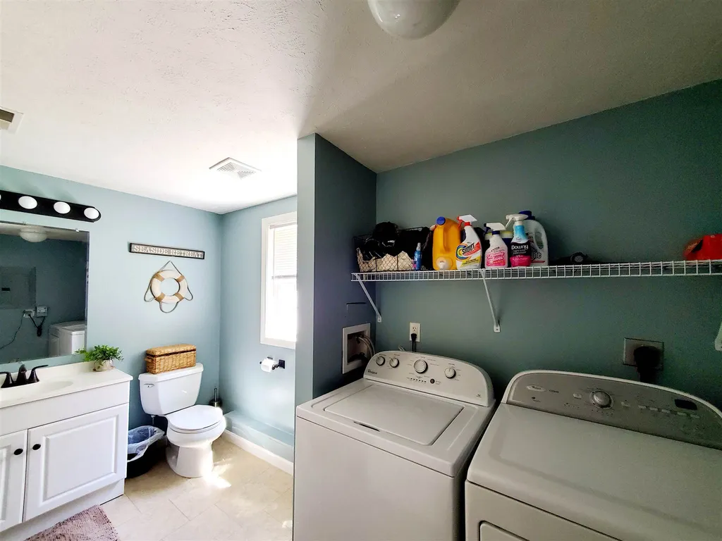 19b Deerwood Drive Amherst NH 03031