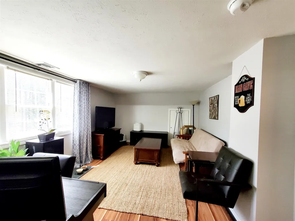 19b Deerwood Drive Amherst NH 03031