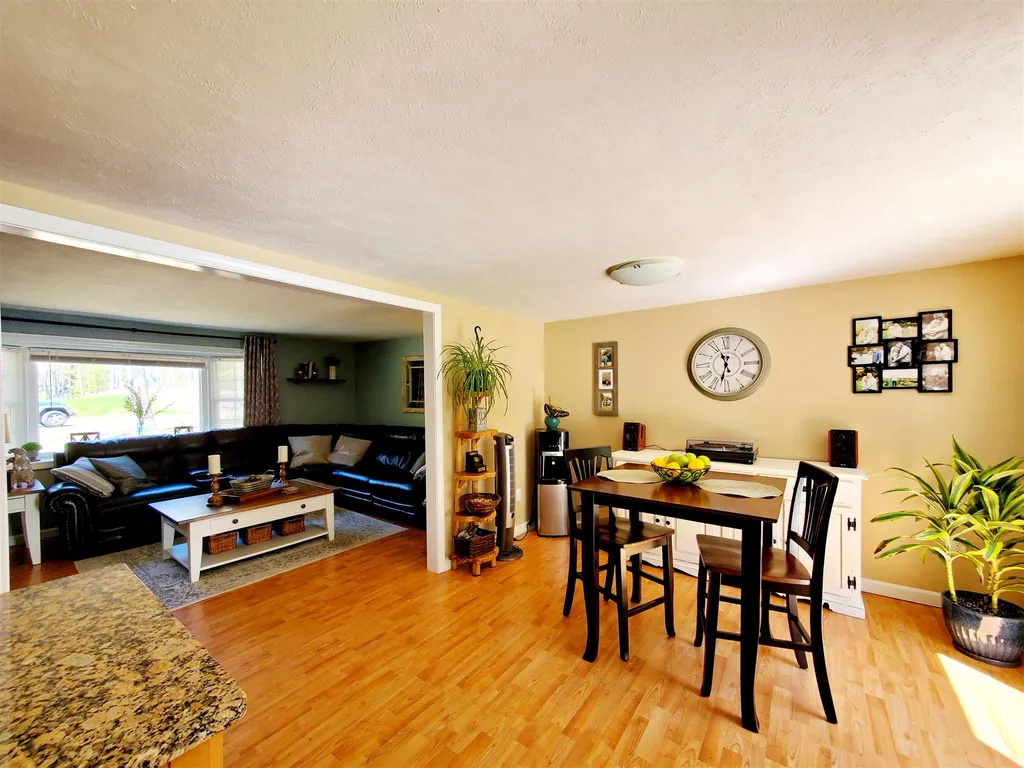 19b Deerwood Drive Amherst NH 03031