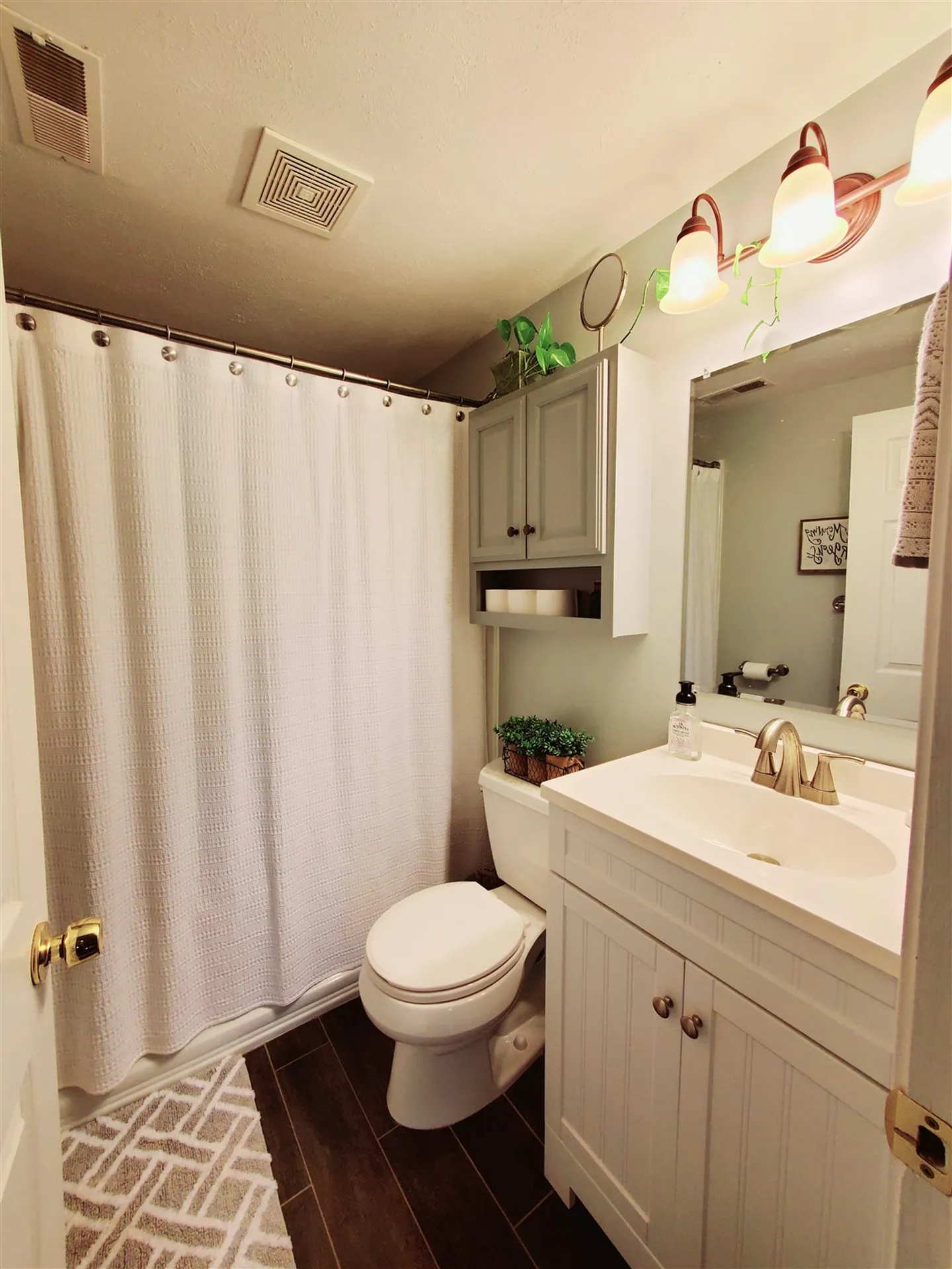19b Deerwood Drive Amherst NH 03031