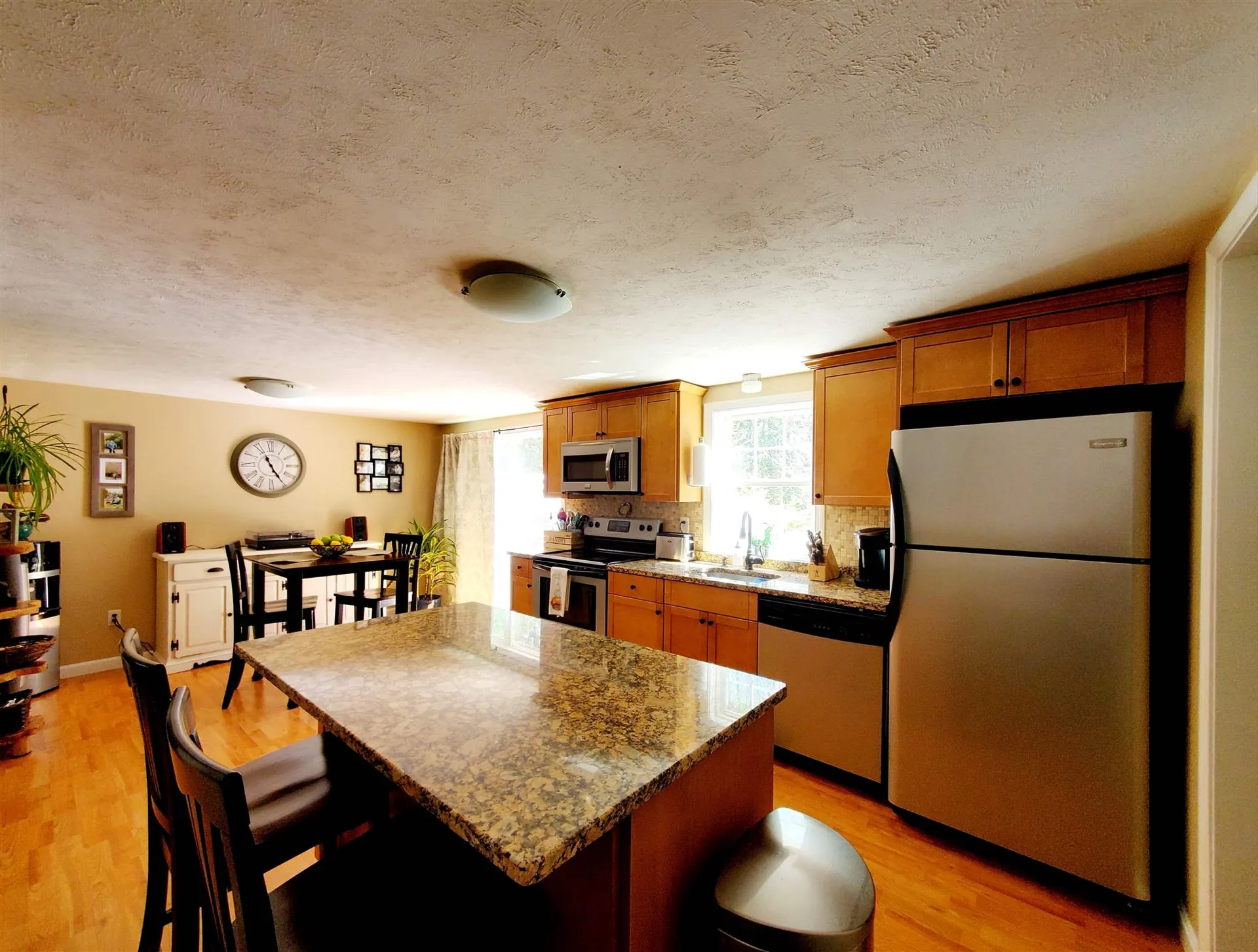 19b Deerwood Drive Amherst NH 03031