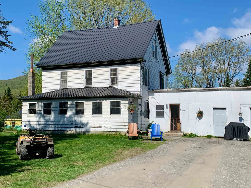 1673 Halls Stream Road Pittsburg NH 03592