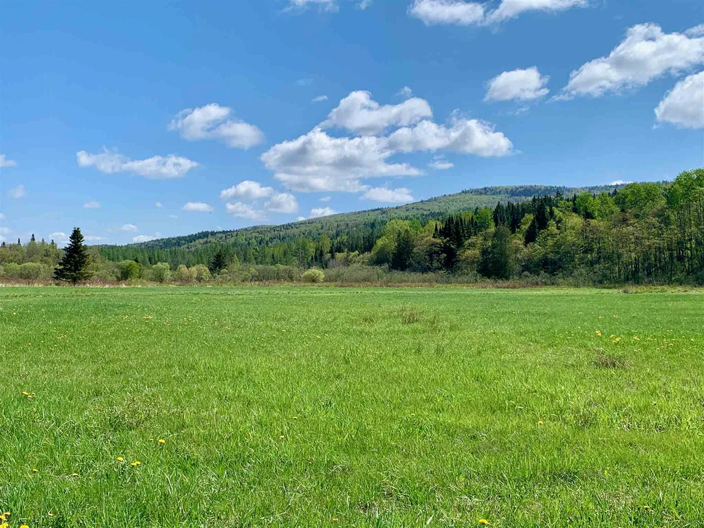 1673 Halls Stream Road Pittsburg NH 03592