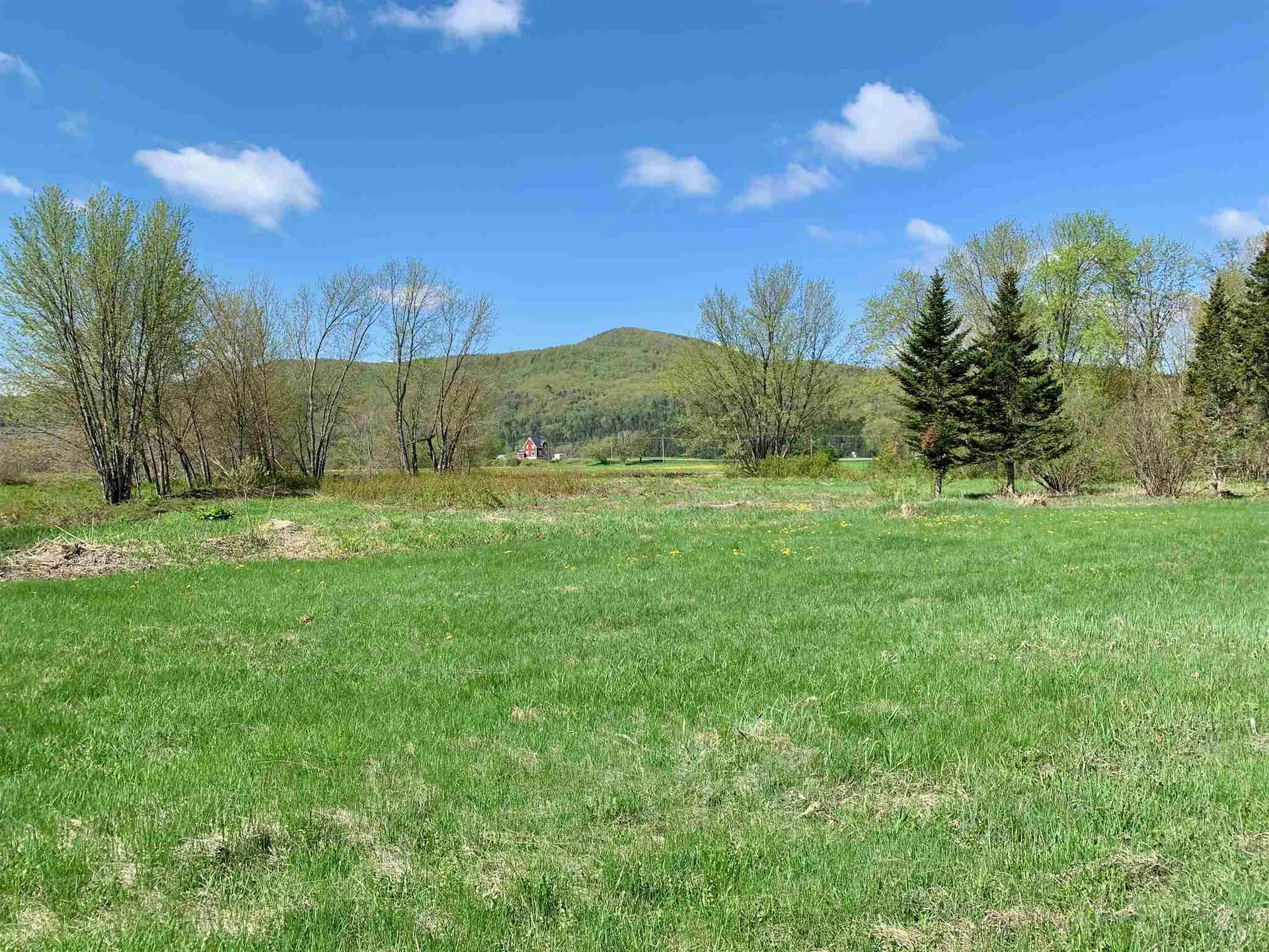 1673 Halls Stream Road Pittsburg NH 03592