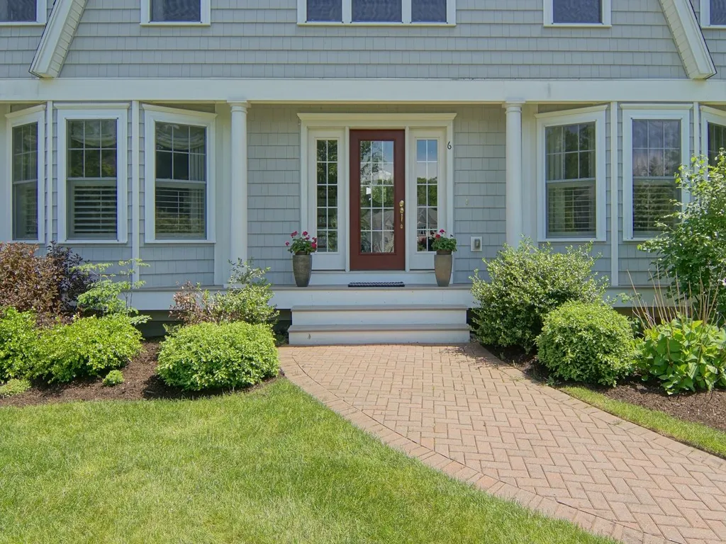 6 Aspen Lane Stratham NH 03885
